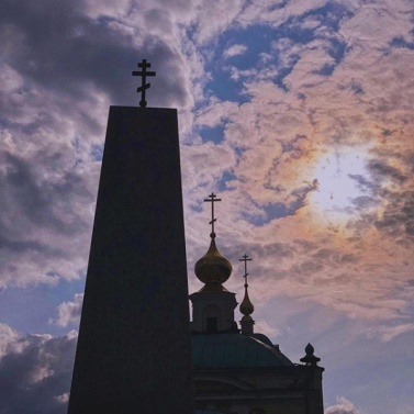 О временном приостановлении посещения гражданами храмов