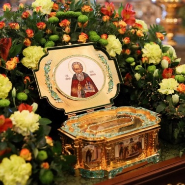 Ковчег с частицей мощей прп. Сергия Радонежского