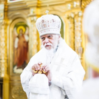 Изменение в расписании на 8 июня. Архиерейская служба