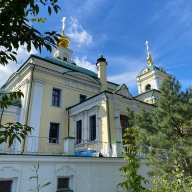 Вакансии в нашем храме